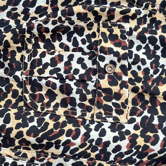 Roz and Ali leopard print blouse size 1x - Picture 3 of 4